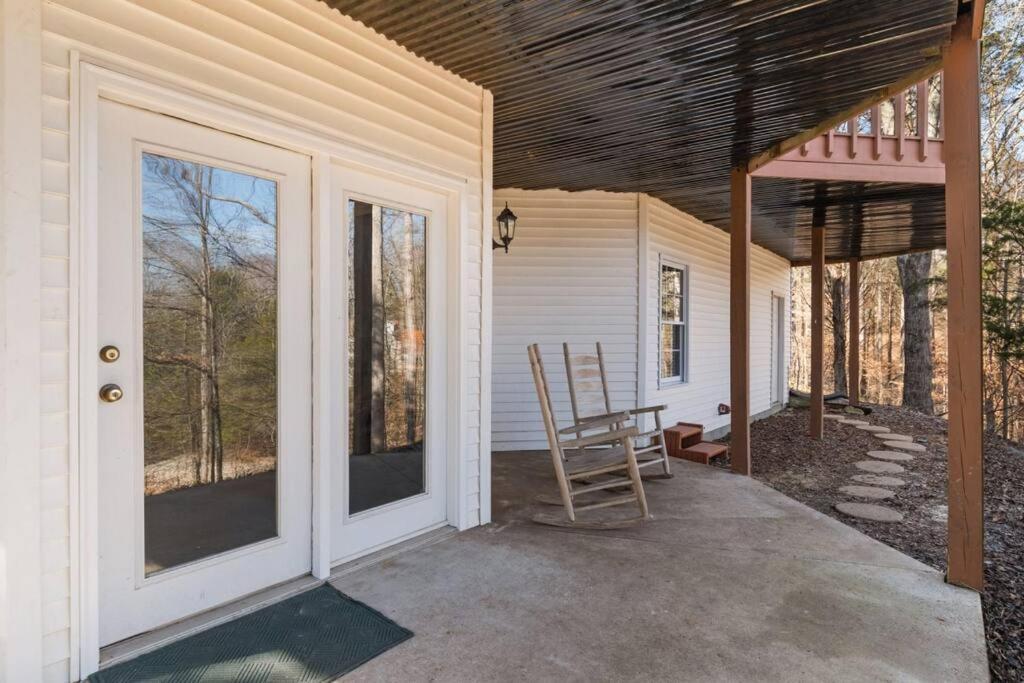 Lakeside Haven Dock/Slip Fire Pit Game Room Kayaks Winchester ภายนอก รูปภาพ